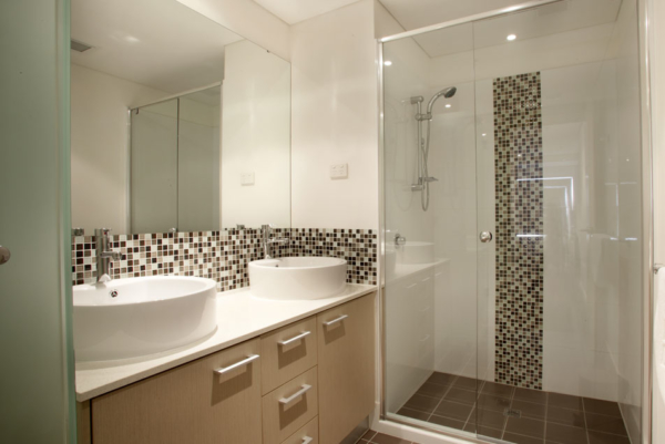 Perth Equus Apartments - bathroom