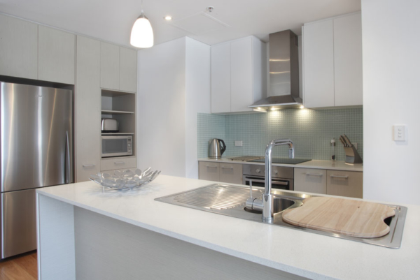 Perth Equus Apartments - kitchen