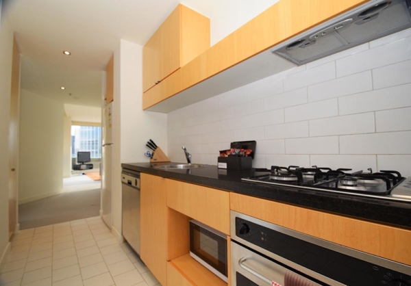QV Apartment - kitchen