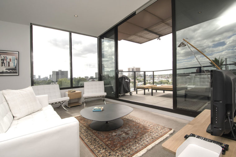 Jaques Richmond Apartment - living and view