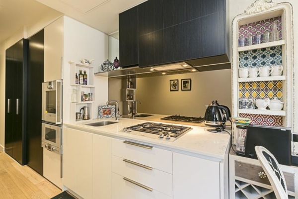 South Yarra Apartment - kitchen