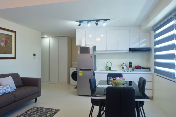 Icon Plaza Studio Apartment - BGC - kitchen, living and dining