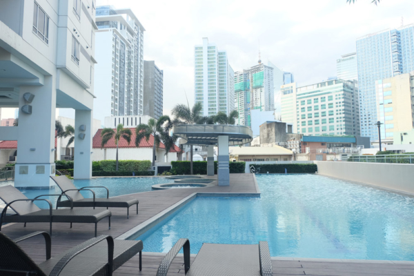Senta Apartments, Makati City - Pool