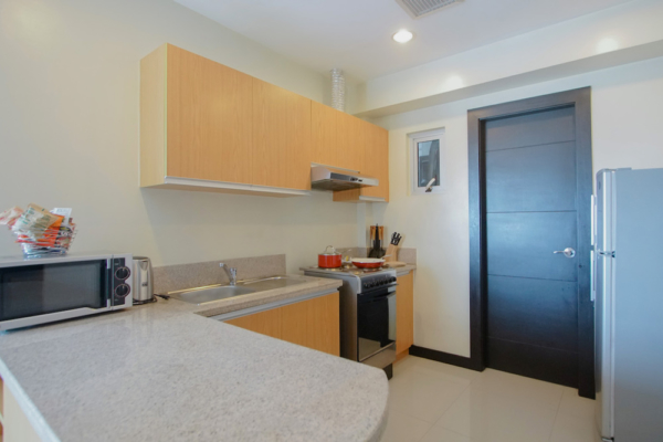 Crescent Park Residences - 2 bedroom apartment - kitchen