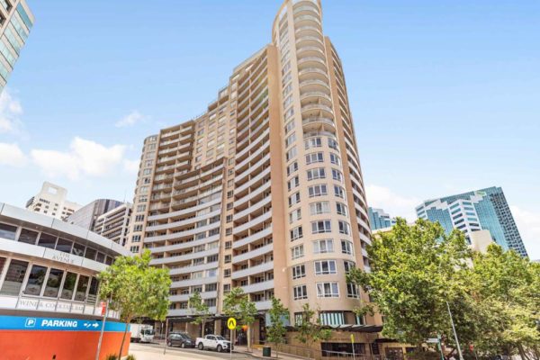 Chatswood, Sydney apartment - view of building