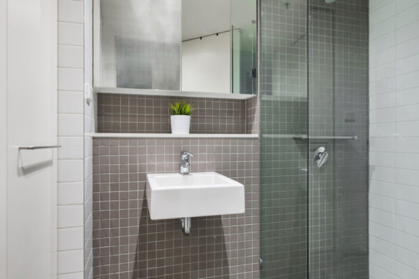 Village Docklands apartment - 1311 bathroom