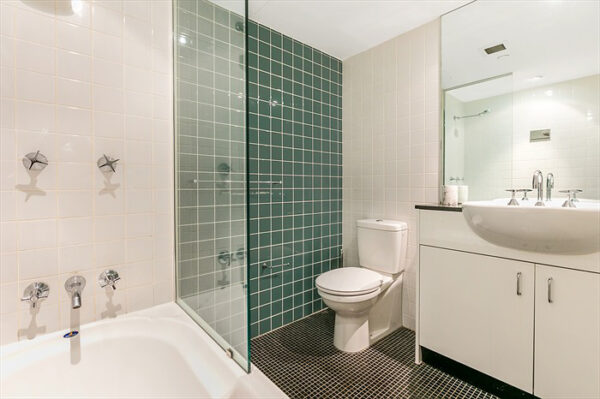 Clarence St, Sydney apartment - bathroom