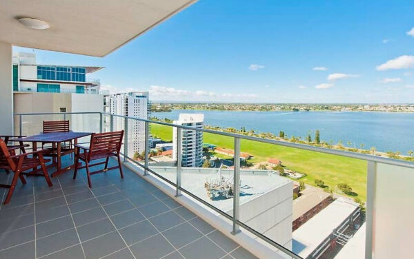 Elevation Apartments, Perth - 1704 balcony with a view