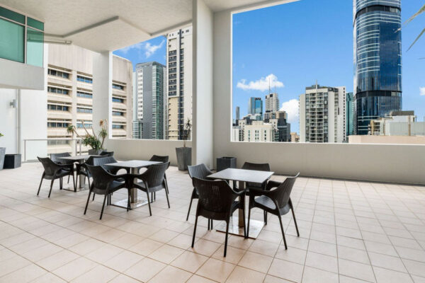 Mary St, Brisbane apartment - outdoor area
