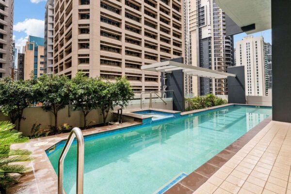 Mary St, Brisbane apartment - pool