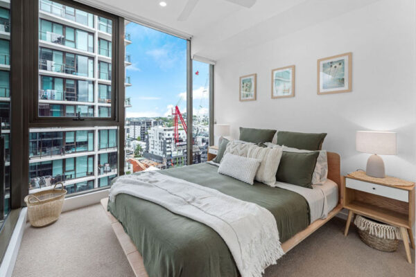 Ann St, Brisbane - Apartment bedroom