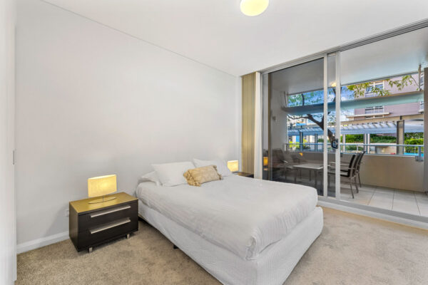 Shelley St, Sydney apartment 308 - bedroom