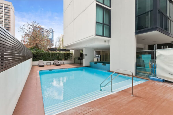 Charlette Towers, Brisbane apartment - pool