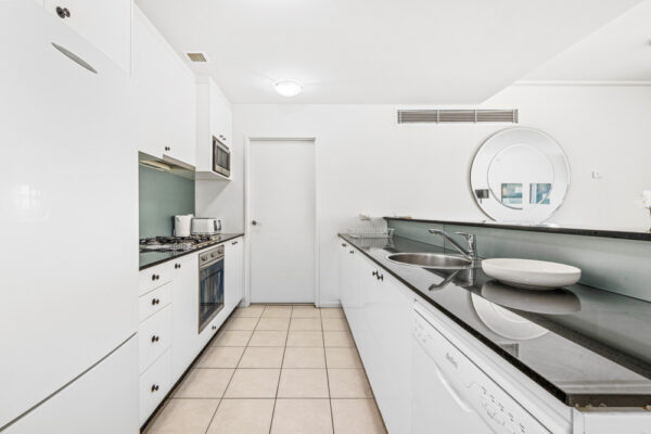 The Rex, Sydney apartment - kitchen