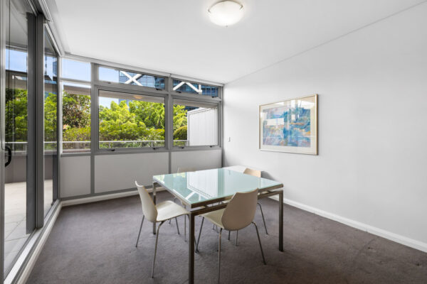 Shelley St, Sydney - apartment 306 dining area