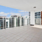 Fairlanes Apartments, Perth - 185 - balcony