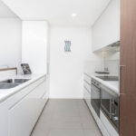 Queens Riverside - QII apartment 107 - kitchen