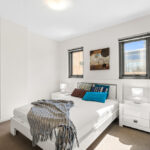 AU Apartments, Perth - apartment 43, bedroom