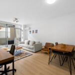Poplar St, Surry Hills apartment - living room