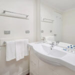 Pyrmont, Goldsbrough apartment, one bedroom - bathroom