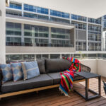 Queens Riverside - QII apartment 114 - balcony