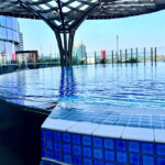 Melbourne Square apartments, Southbank - outdoor pool