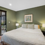 The Alex Apartments, Alexandria - apartment 409 - bedroom